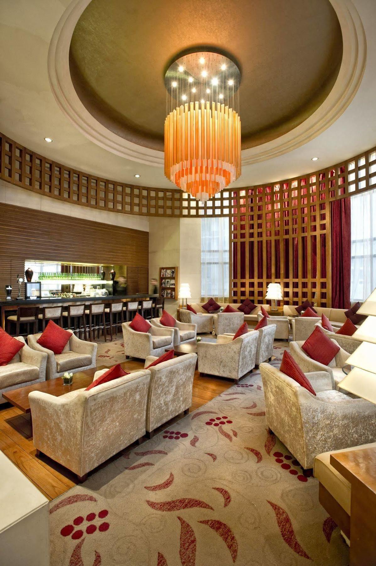 Hotel Nikko Tianjin Luaran gambar The lounge at the airport